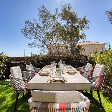 3 Chambres, Vue Mer, Piscine, Parking Holiday home *